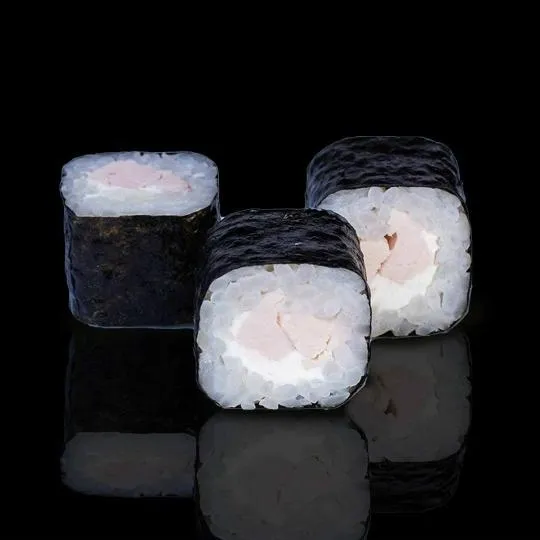 Ролл с курицей